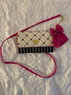 Betsey Johnson Black & White Quilted Crossbody with Hot Pink Bow